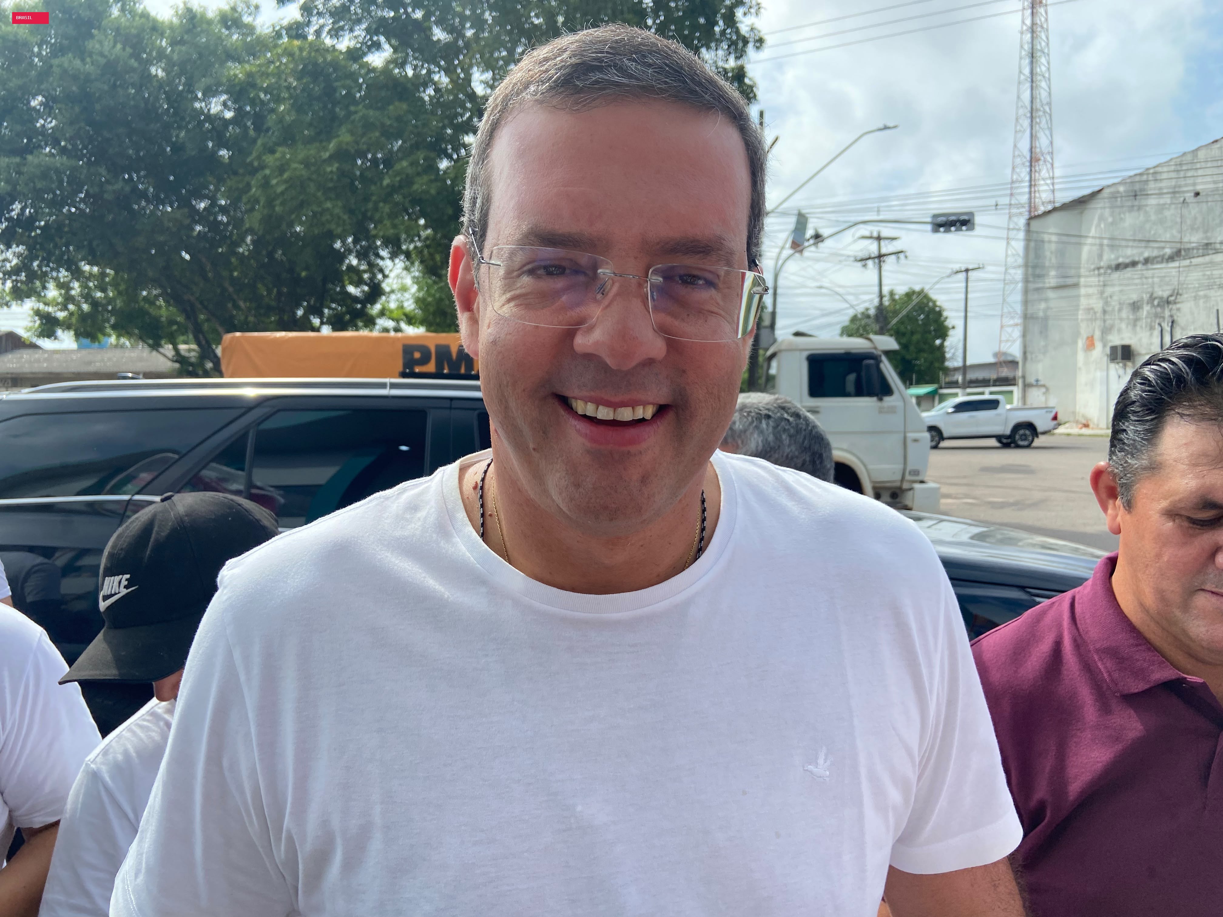 Dr. Furlan participa de bandeirada e visitas em Macapá