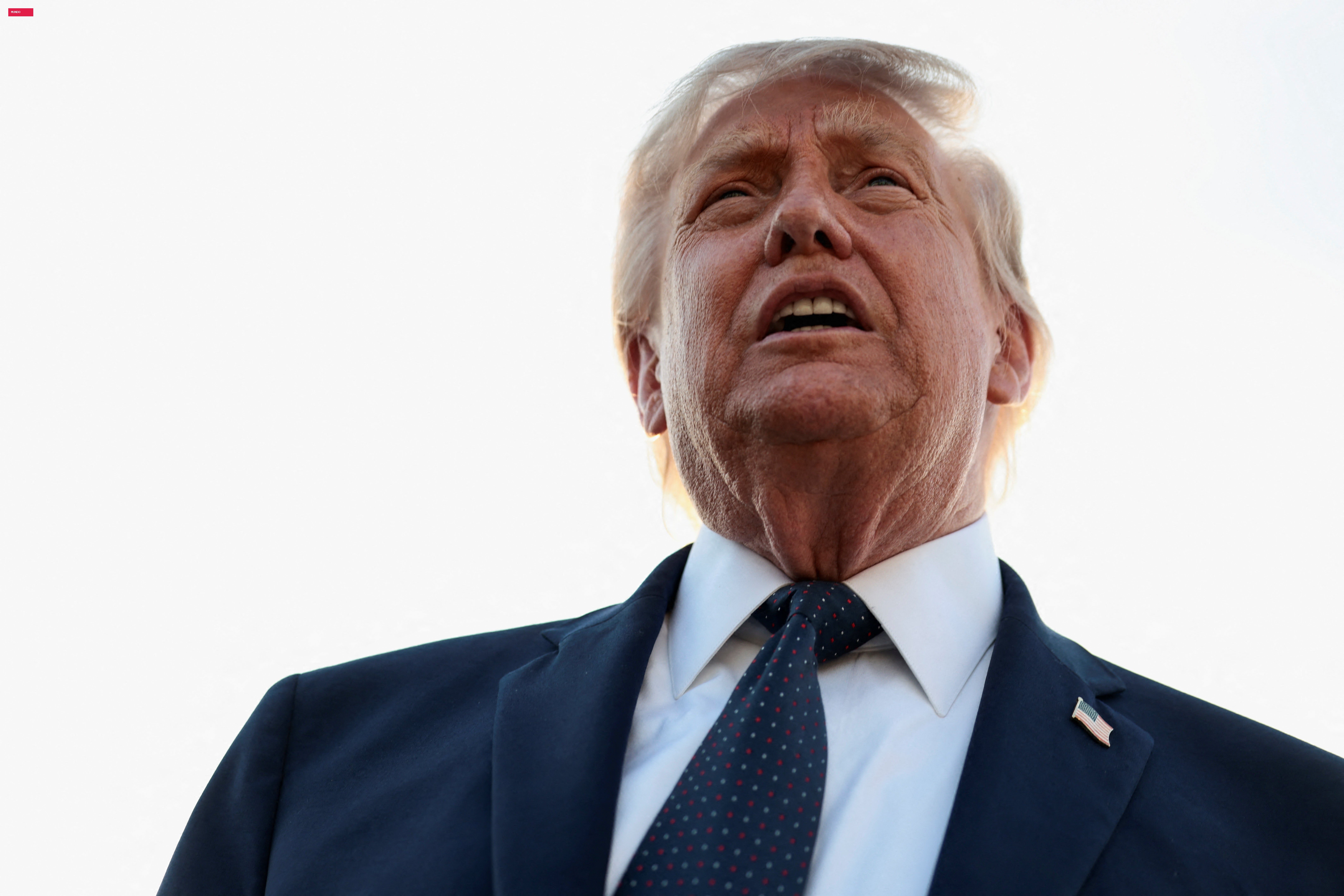 Trump assina decreto para negar cidadania em casos de 'turismo de nascimento'
