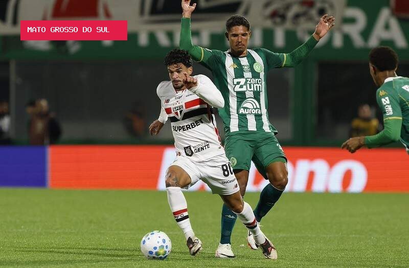 Chapecoense vence São Paulo e conquista 2ª vitória no Brasileirão