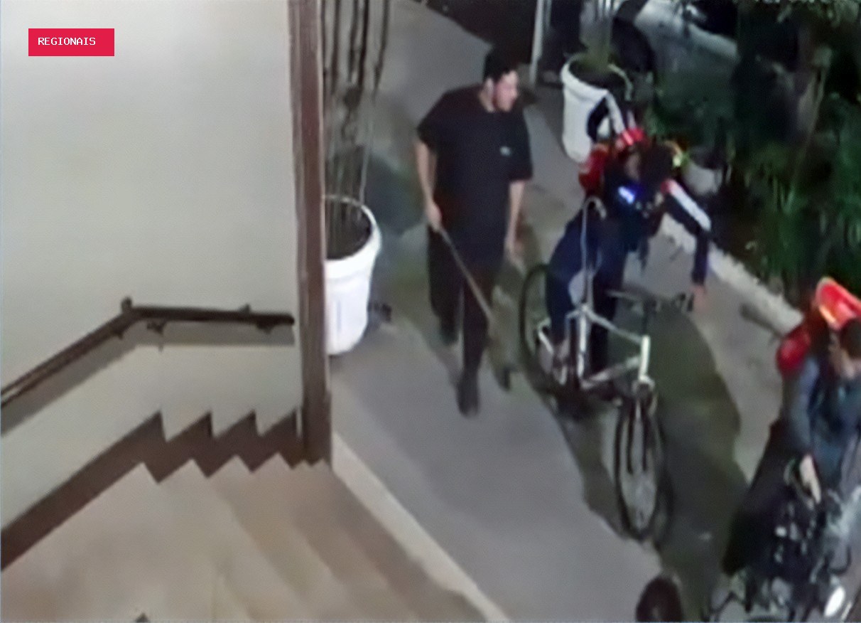 Segurança é preso por morte de ciclista espancado em Copacabana, e irmã confronta: 'Gostou de matar meu