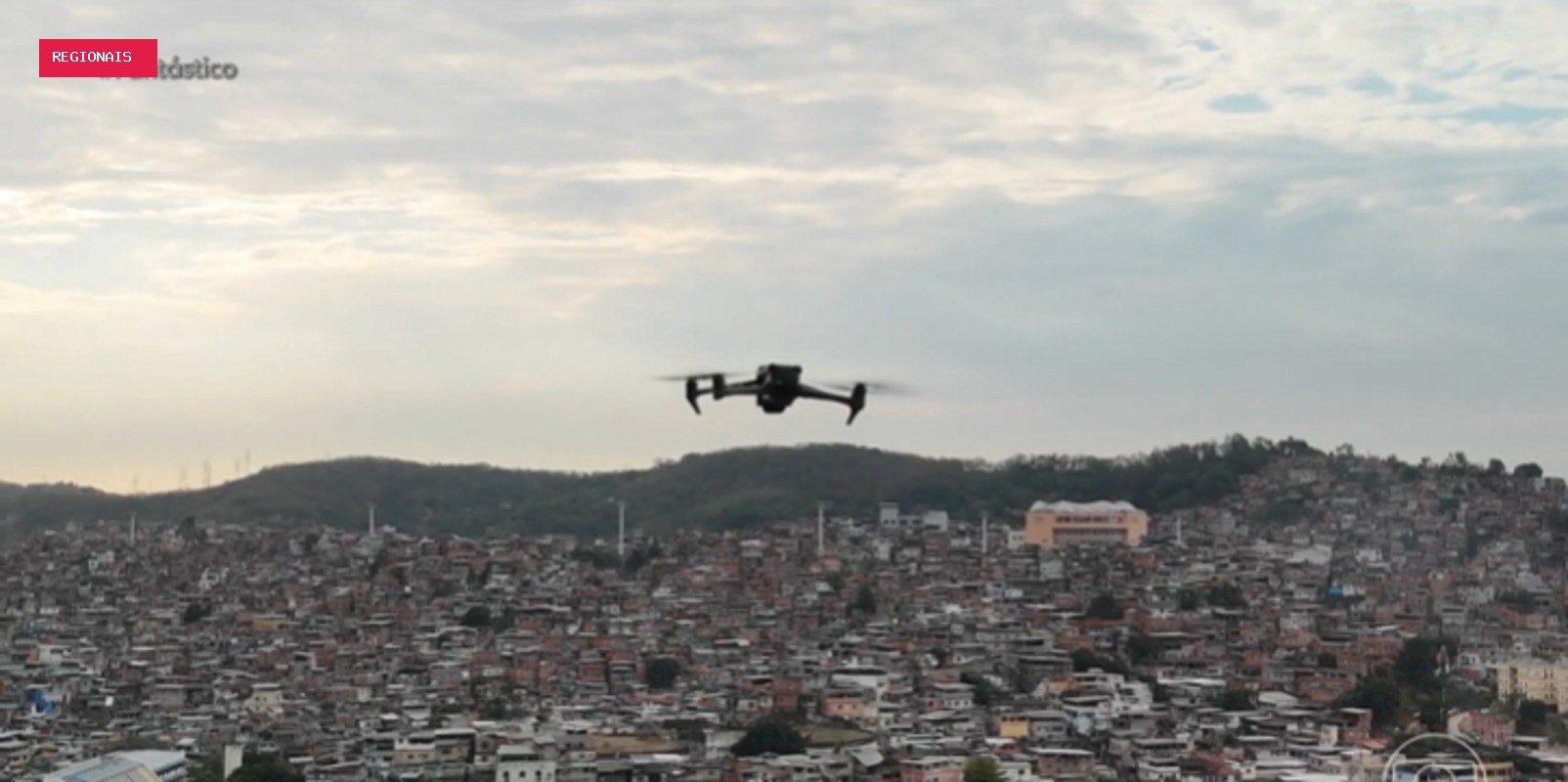 'A gente vive com muito medo': moradores relatam rotina sob ataques de drones com explosivos em comunidades