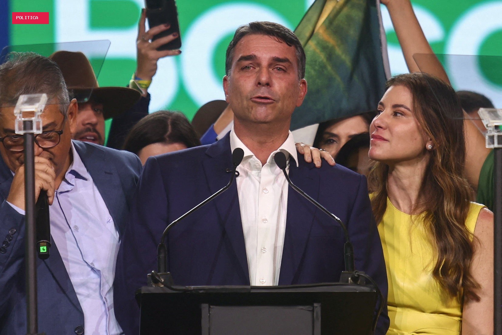 Flávio Bolsonaro fala em 'valores inegociáveis' e defende reforma do judiciário em programa de governo