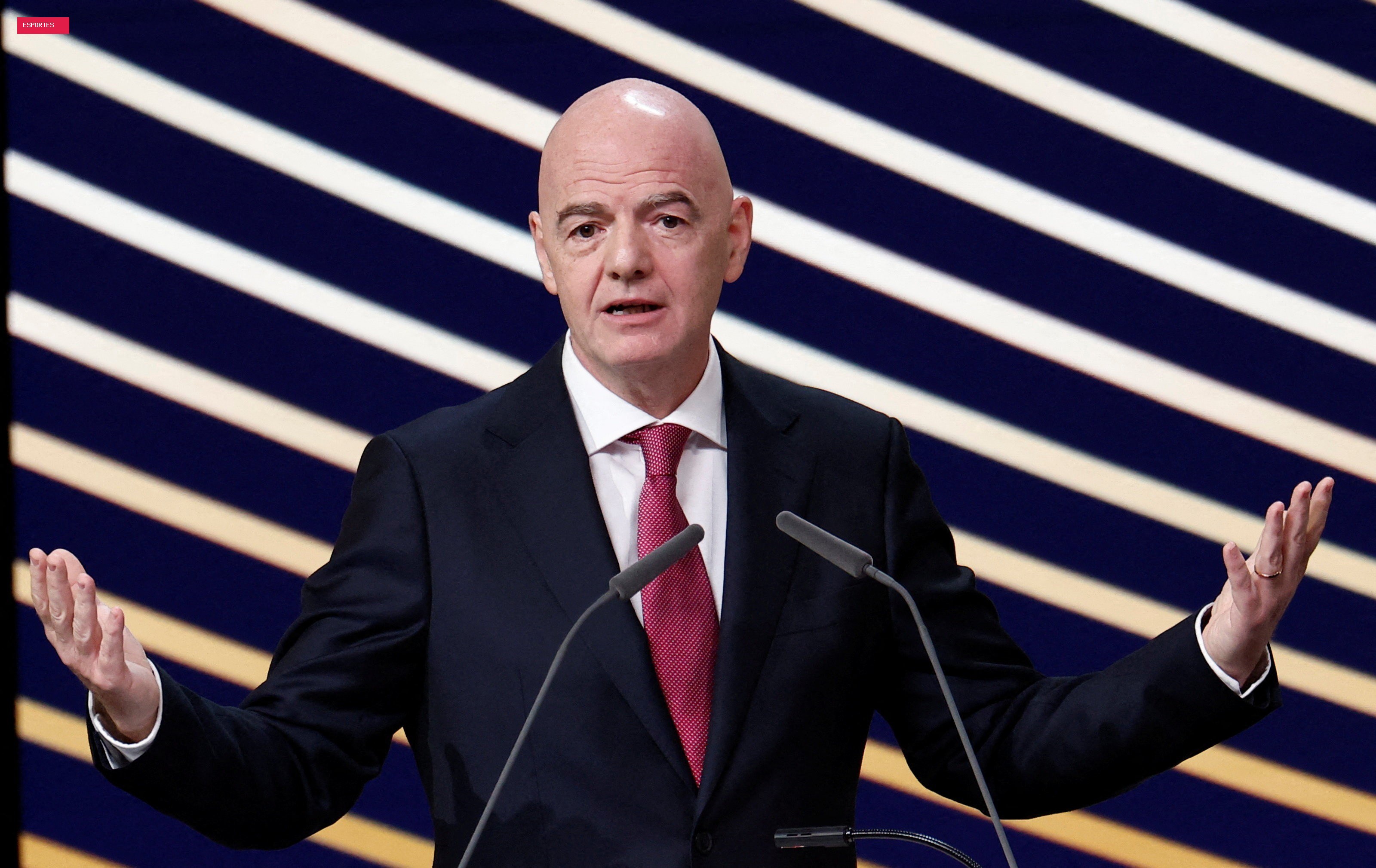 Infantino revela plano de Mundial sub-15 com 211 seleções