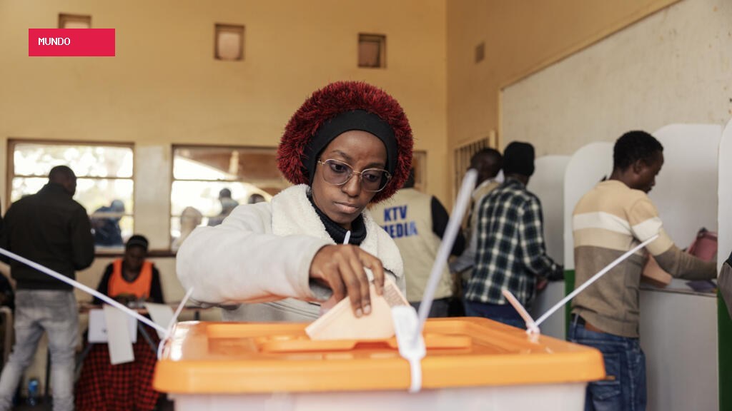 Zambia suspends vote count nationwide amid reports of violence, ballot theft