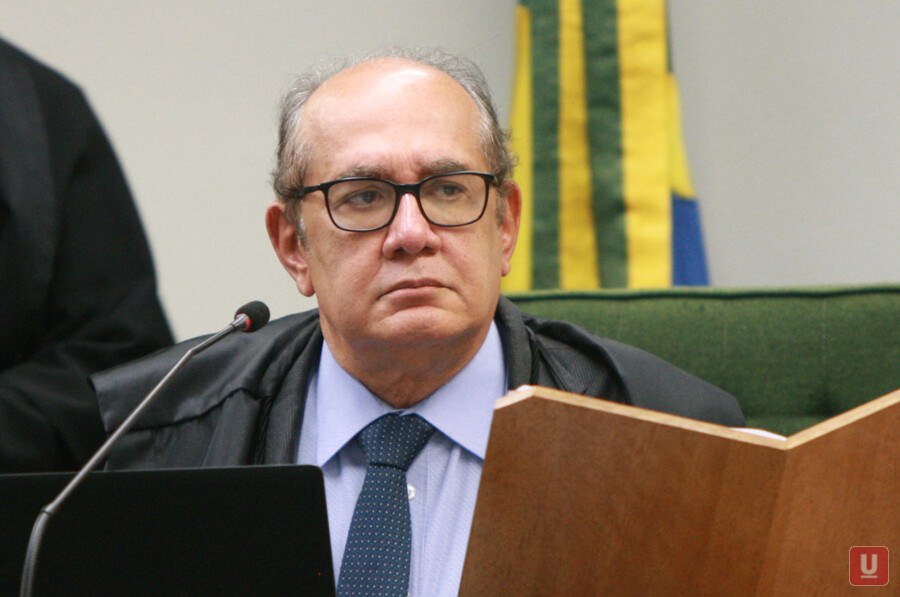 Master: Gilmar tenta suspender julgamento de Moraes até identificar ministros citados