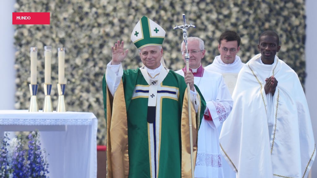 Papa reúne millhares de fiéis em Lourdes e evoca 'feridas profundas' causadas pela Igreja Católica