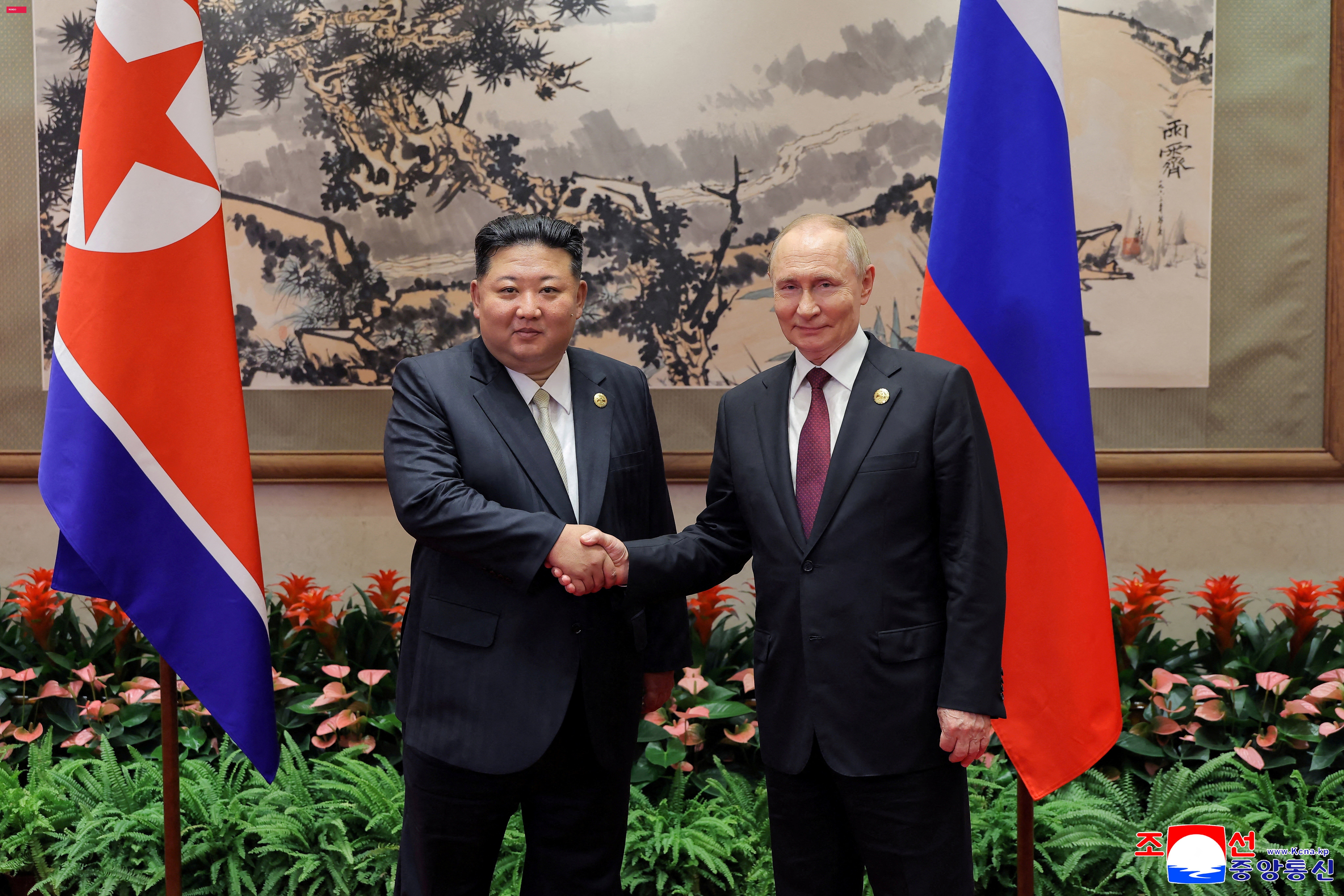 Em carta, Kim Jong-un promete 'apoio inabalável' a Putin