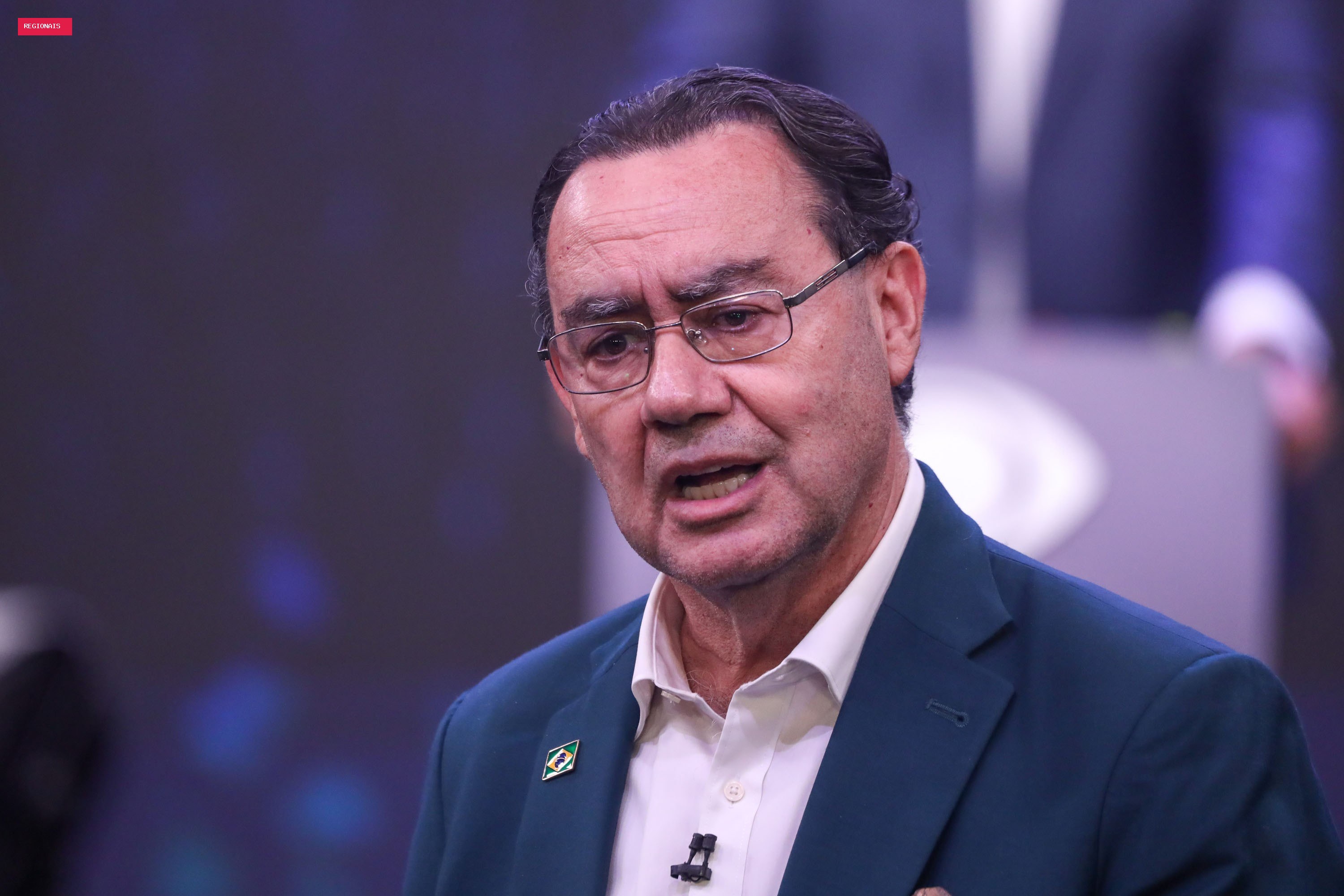 Cury diz que virou alvo de ataques após alta nas pesquisas e ironiza apelido dado por Renan: 'Gosto muito