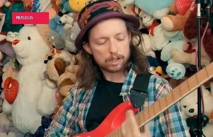 Após tentar matar pai do vocalista, ex-guitarrista do Turnstile se diz vítima de conspiração