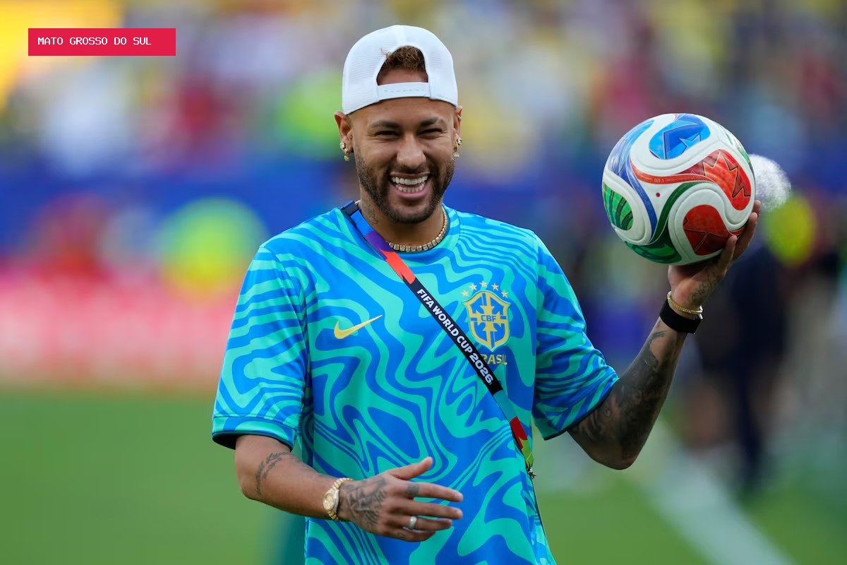 Ted Lasso cita Messi e faz piada com Neymar em episódio da 4ª temporada