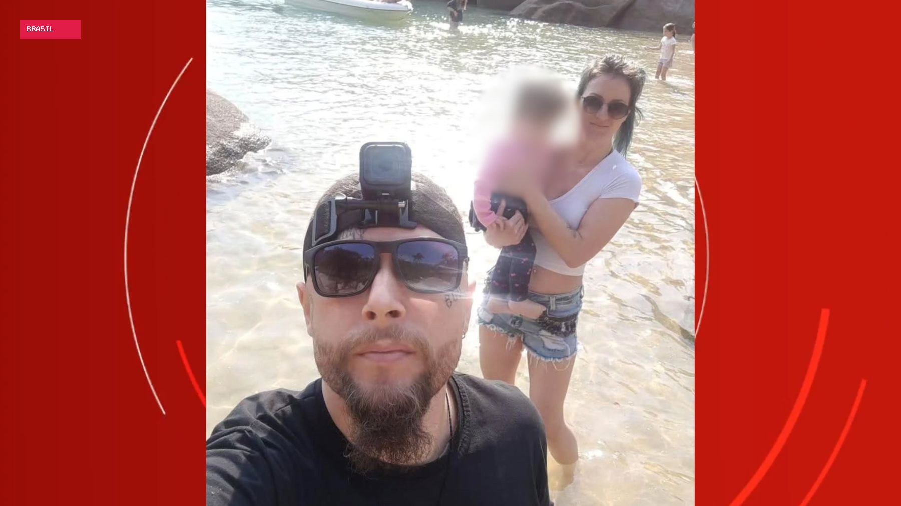 Mulher morta a facadas por companheiro no Paraná estava com filha de 6 anos no colo durante ataque