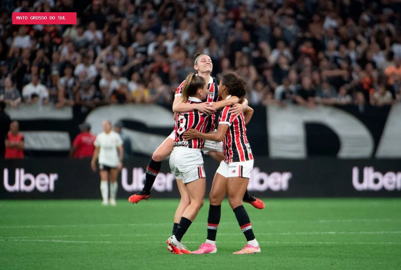 São Paulo vira sobre o Corinthians e abre vantagem na final do Brasileirão Feminino