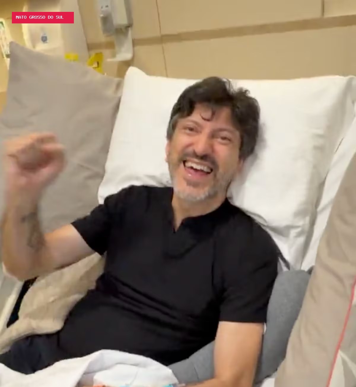 Lito Sousa segue falante e mantém rotina de terapias em casa, diz esposa