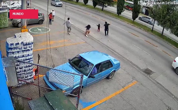 Homem se joga em avenida e salva criança de ser atropelada no México