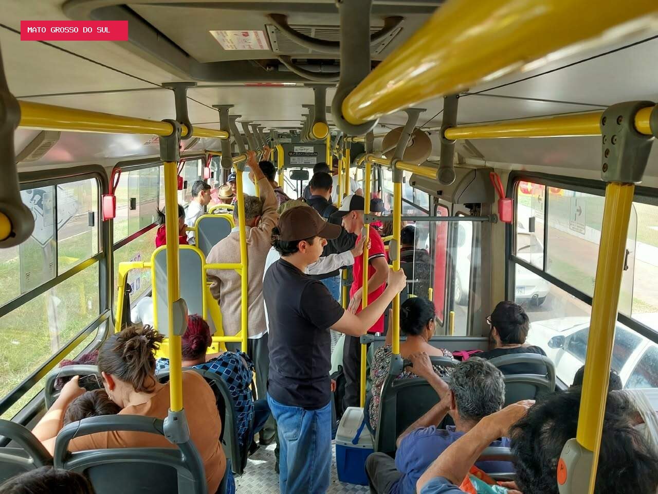 Linhas de ônibus para operários e as demais terão horários especiais no feriado