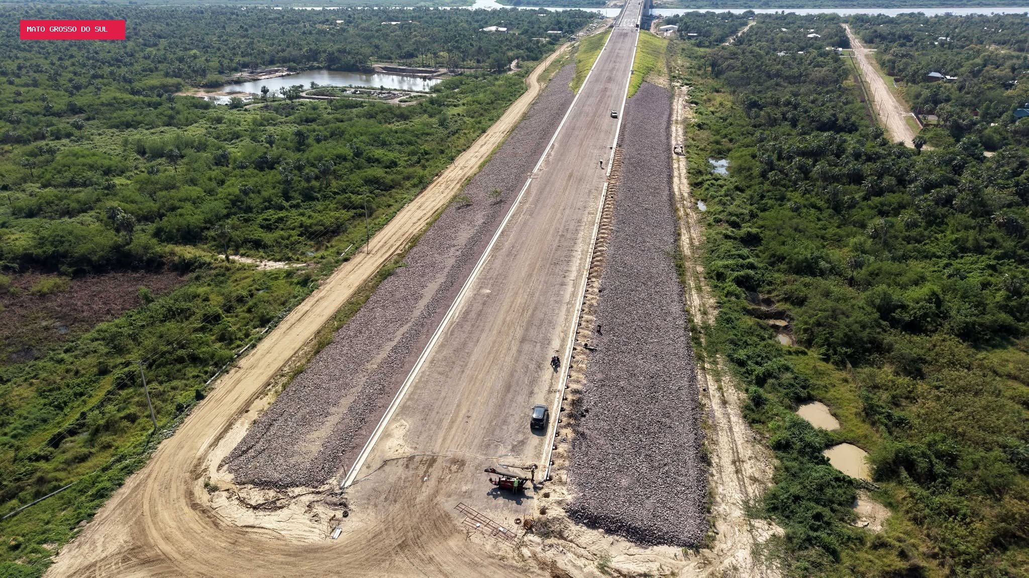 Acesso paraguaio à Ponte Bioceânica alcança 3 km de aterro hidráulico