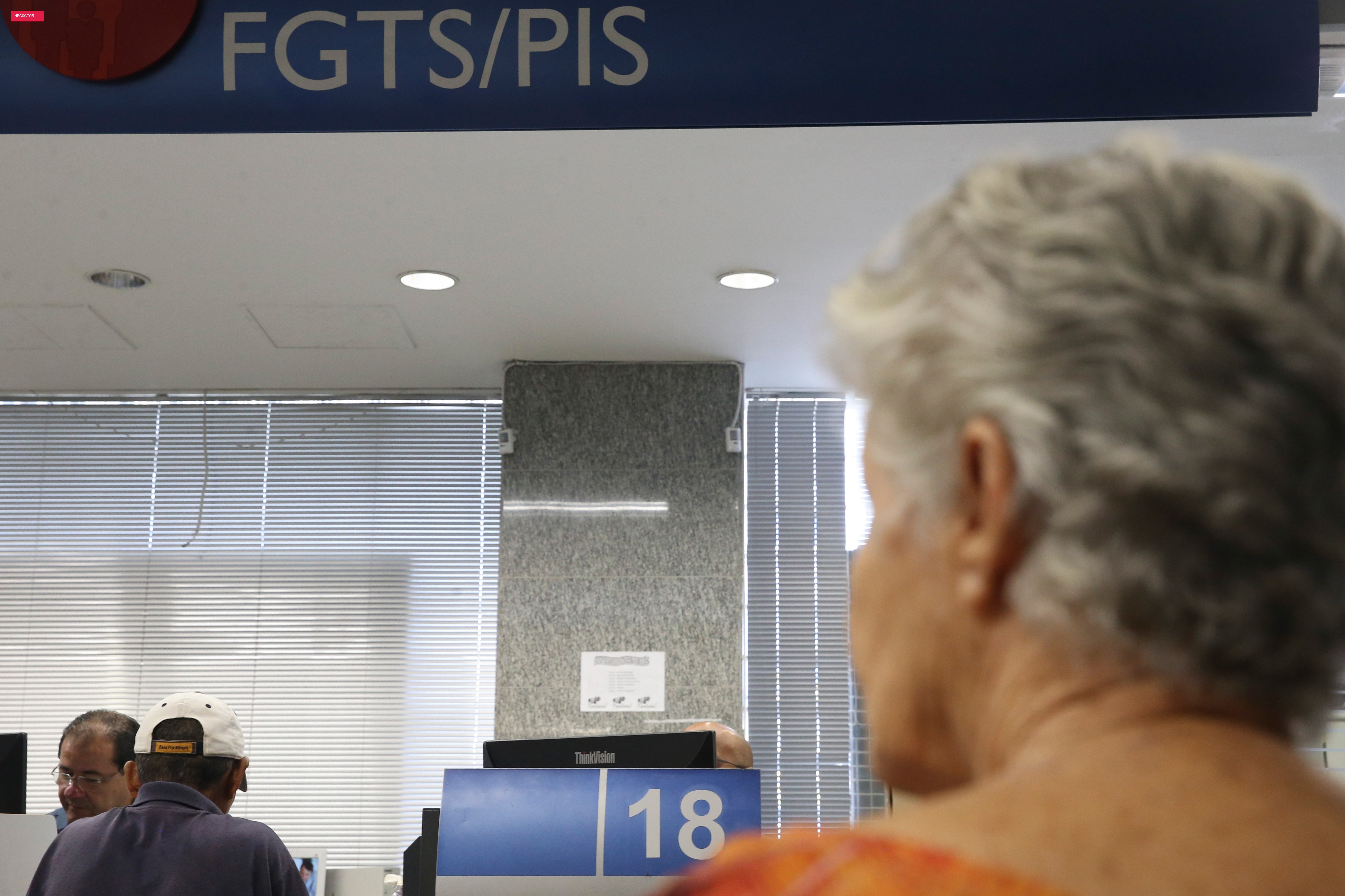 Dinheiro esquecido do PIS/Pasep: prazo para pedir ressarcimento termina nesta quarta