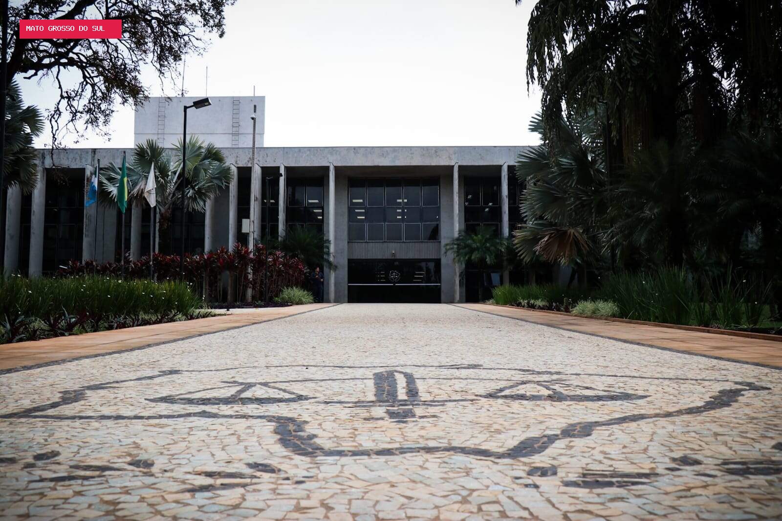 Briga por aluguel acaba em ofensa racial e condenação de R$ 15 mil