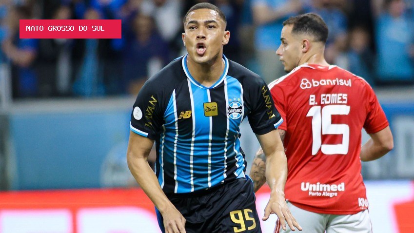 Carlos Vinícius marca duas vezes e Grêmio elimina Inter na Copa do Brasil