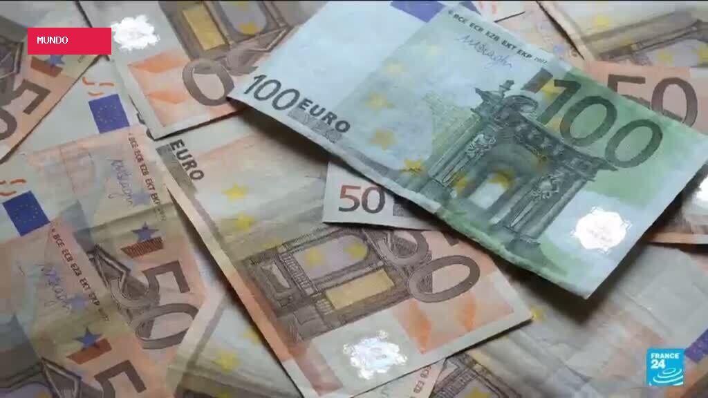France to unveil 2027 budget as debt hits record high