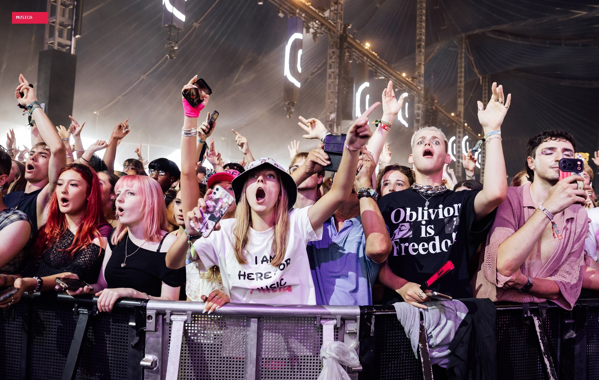 Couple at Leeds Festival get 80 mile Uber to Creamfields after “house music shut down” by Warehouse