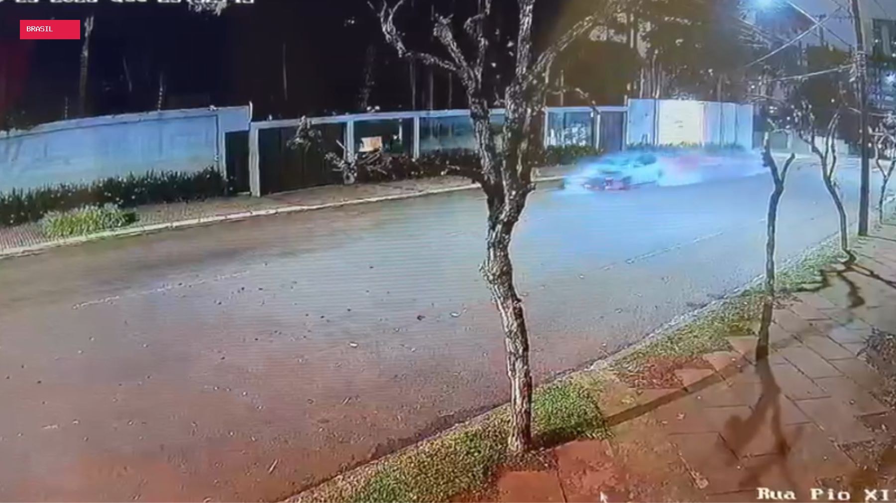 Adolescente de 17 anos morre após ser arremessado em acidente com scooter elétrica no Paraná