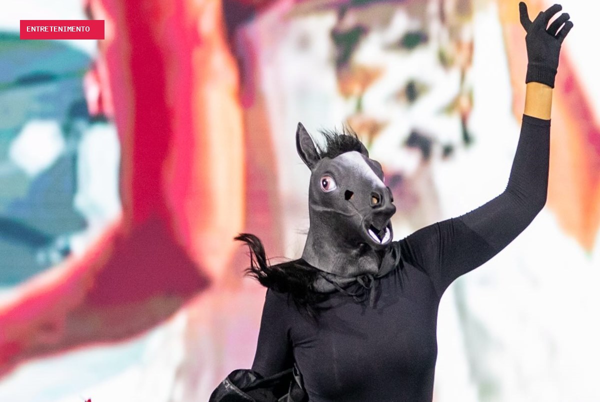 Daniela Mercury faz provocação ao filme Dark Horse no Rock in Rio