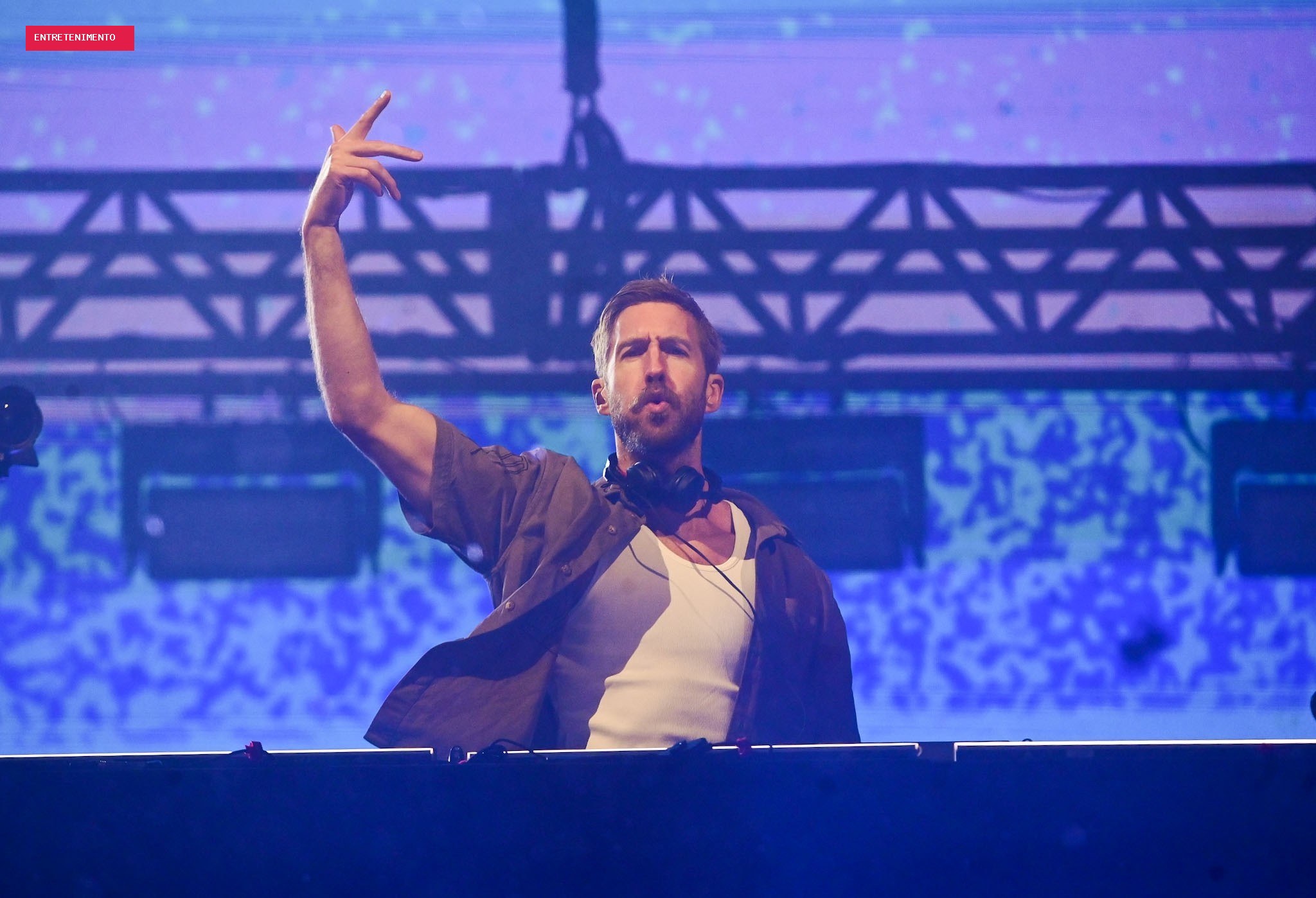 3º dia de Rock in Rio vira baile de formatura chuvoso com Calvin Harris e Black Eyed Peas