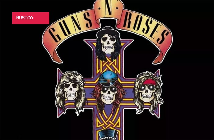 A letra cruel que Slash tentou fazer Axl Rose mudar antes de sair no disco do Guns N' Roses
