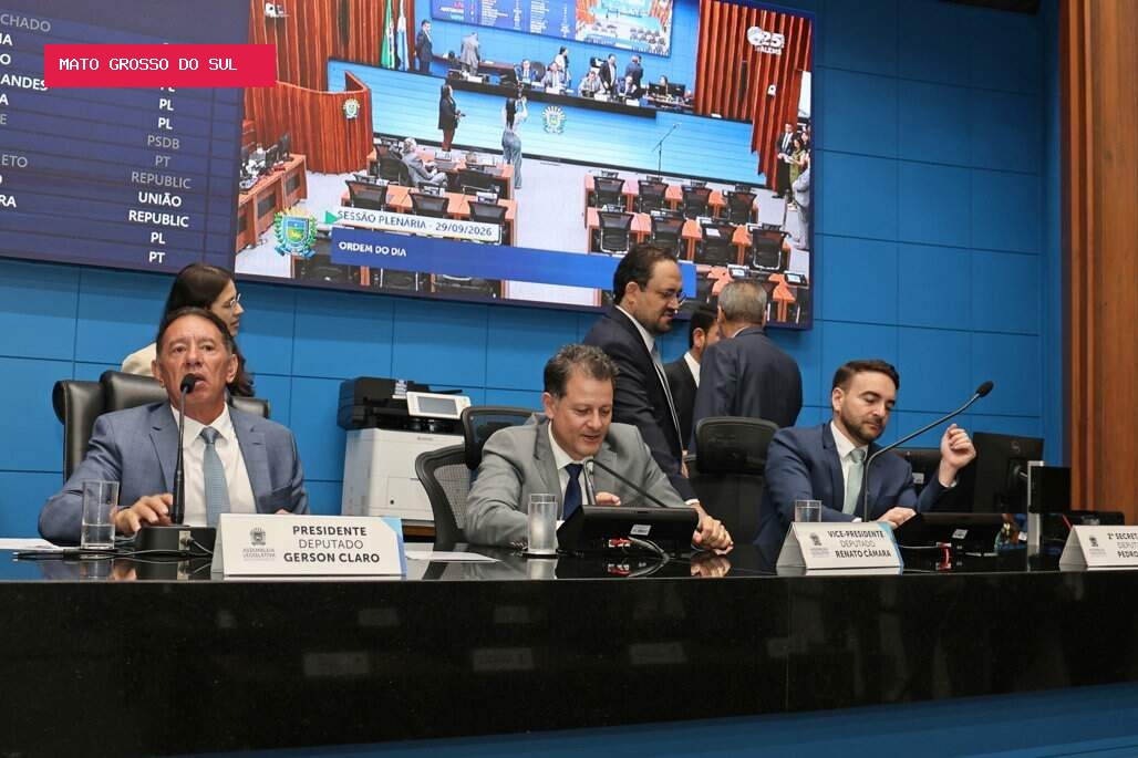 Aprovado PL que flexibiliza de jornada de servidores e amplia auxílio-educação