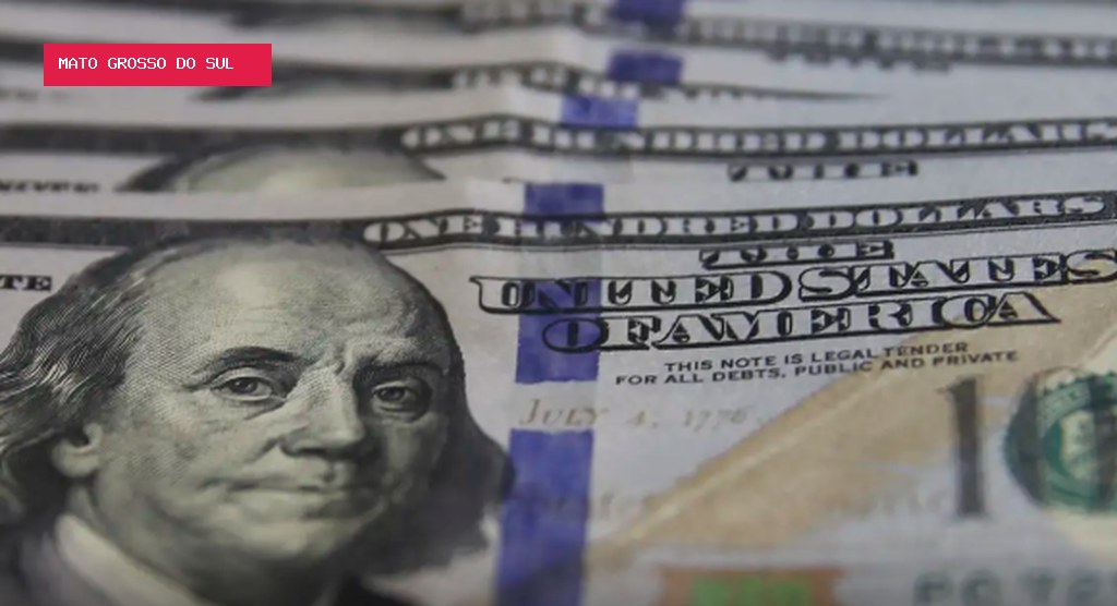 Dólar cai 0,31% e fecha a R$ 5,17 no último pregão de agosto