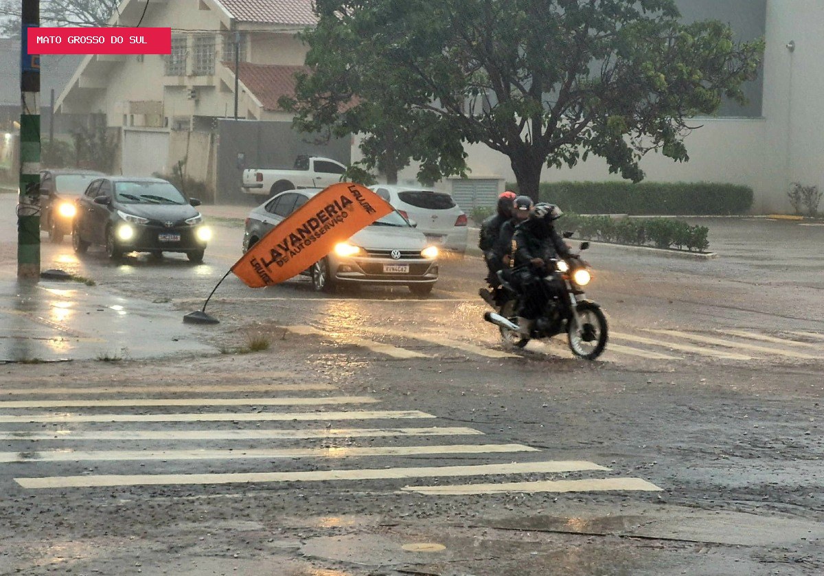 Inmet alerta para temporais severos e ventos de 100 km/h em Mato Grosso do Sul