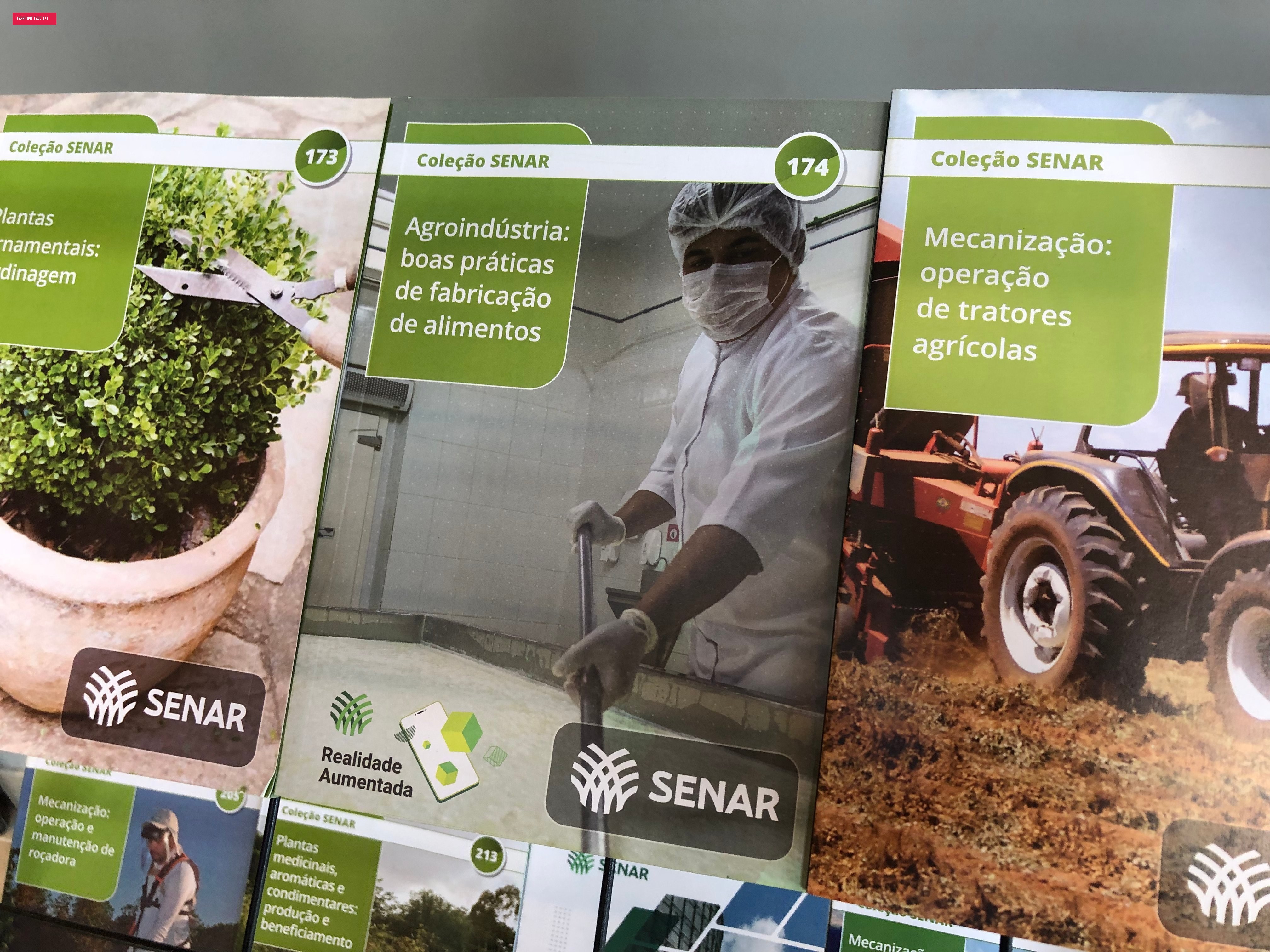 Novo acervo com mais de 130 cartilhas pedagógicas é lançado pelo Senar-RS