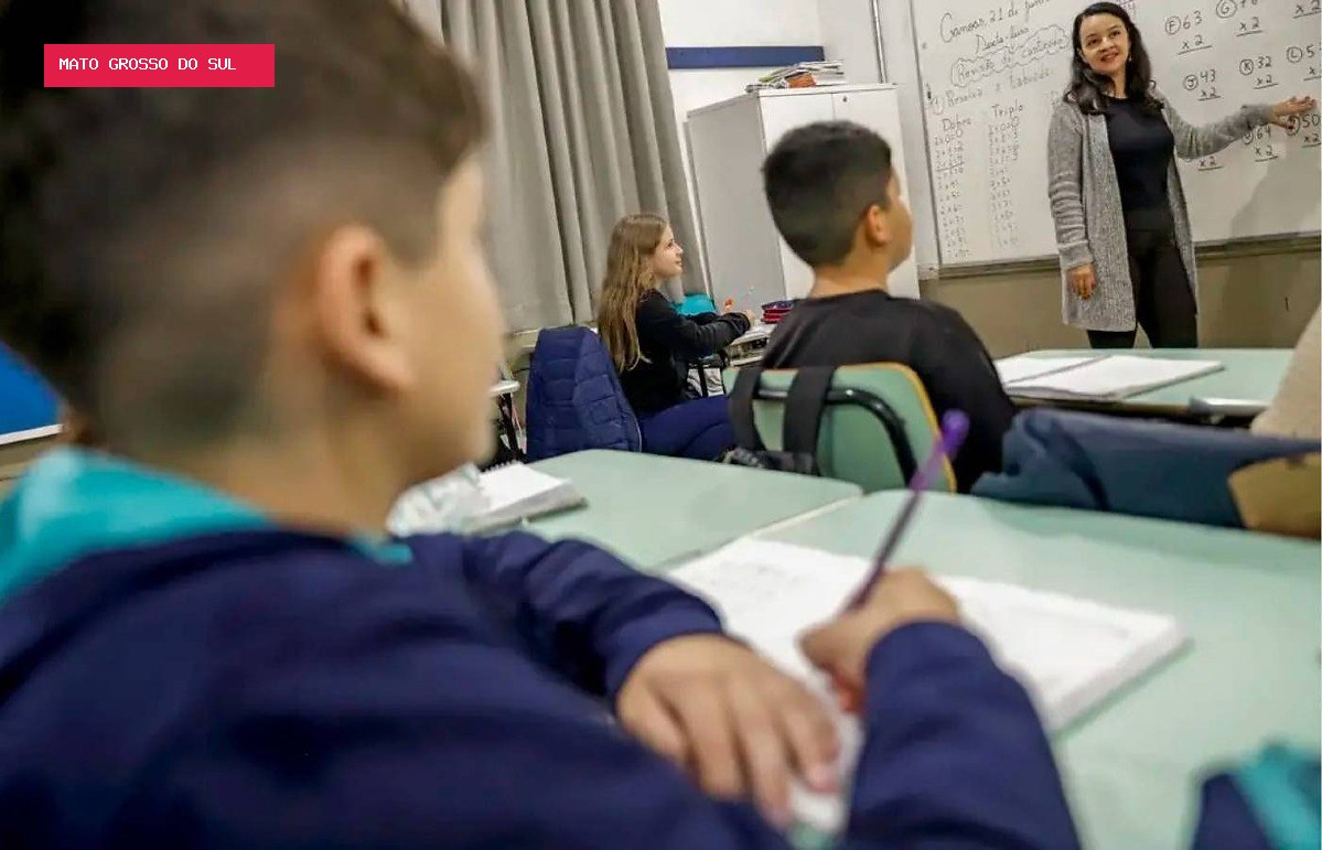 Escolaridade brasileira não acompanha demanda por profissionais qualificados, aponta CNI