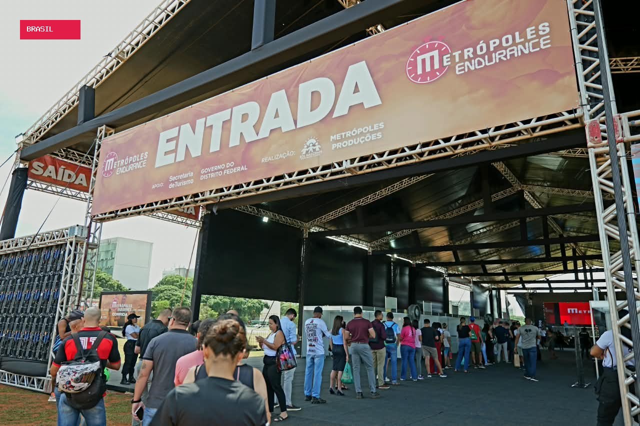 Primeiro dia de entrega de kits do Metrópoles Endurance agita a Esplanada
