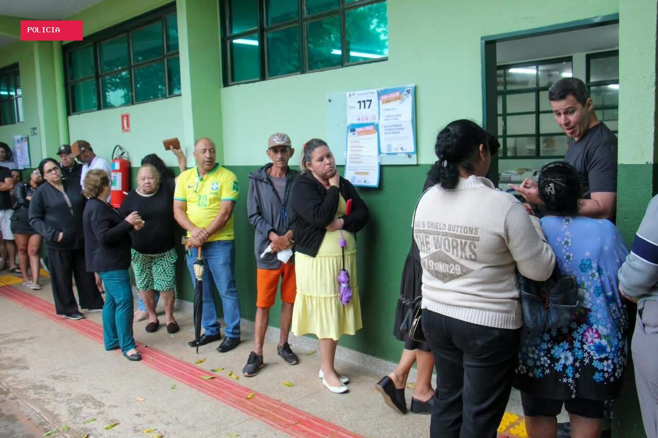Temperatura cai 8,8°C após chuva e eleitor precisa tirar casaco do armário