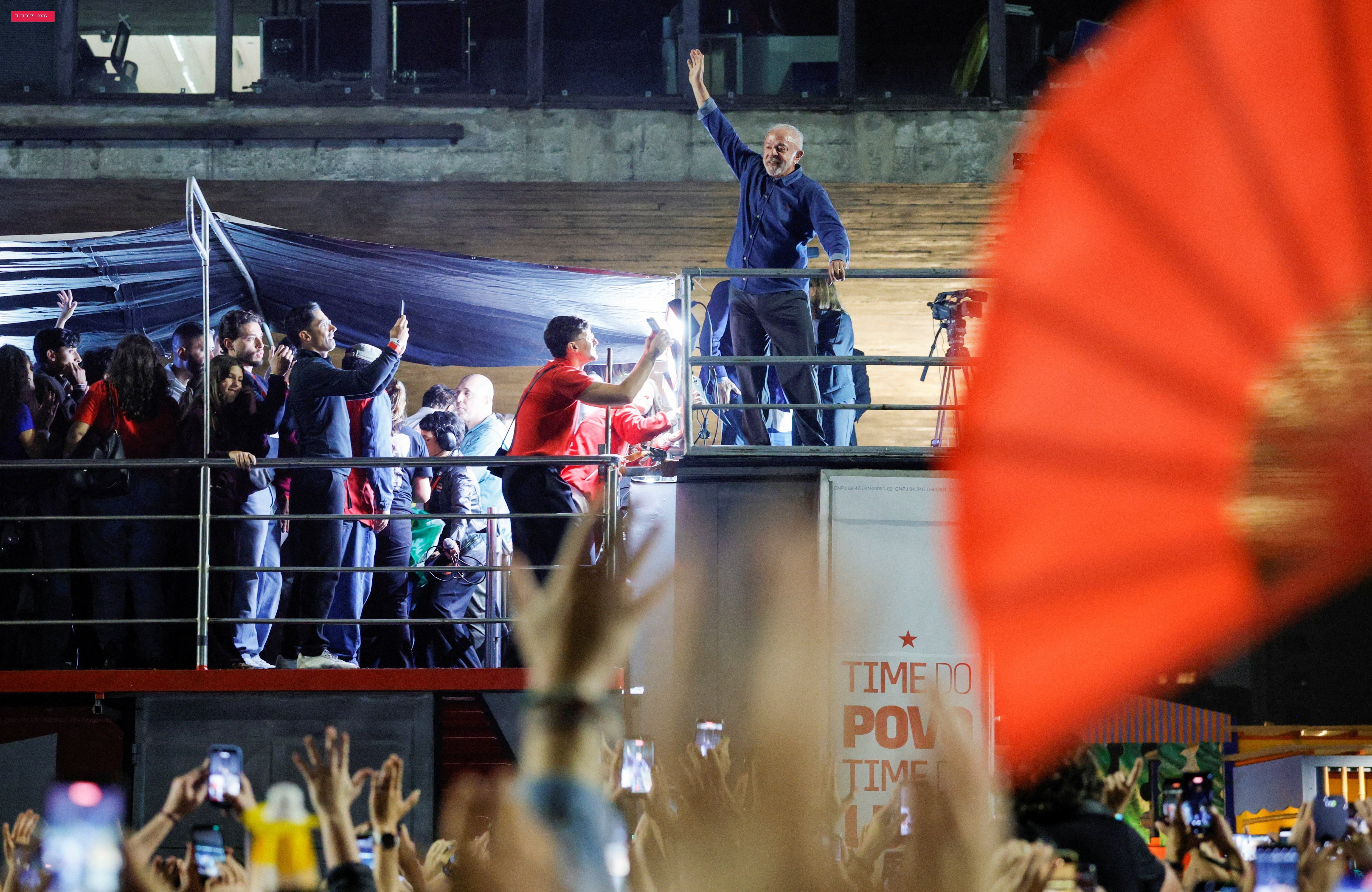 Lula resgata Hino da Independência em atos na Paulista em disputa por símbolos nacionais: 'para saberem que