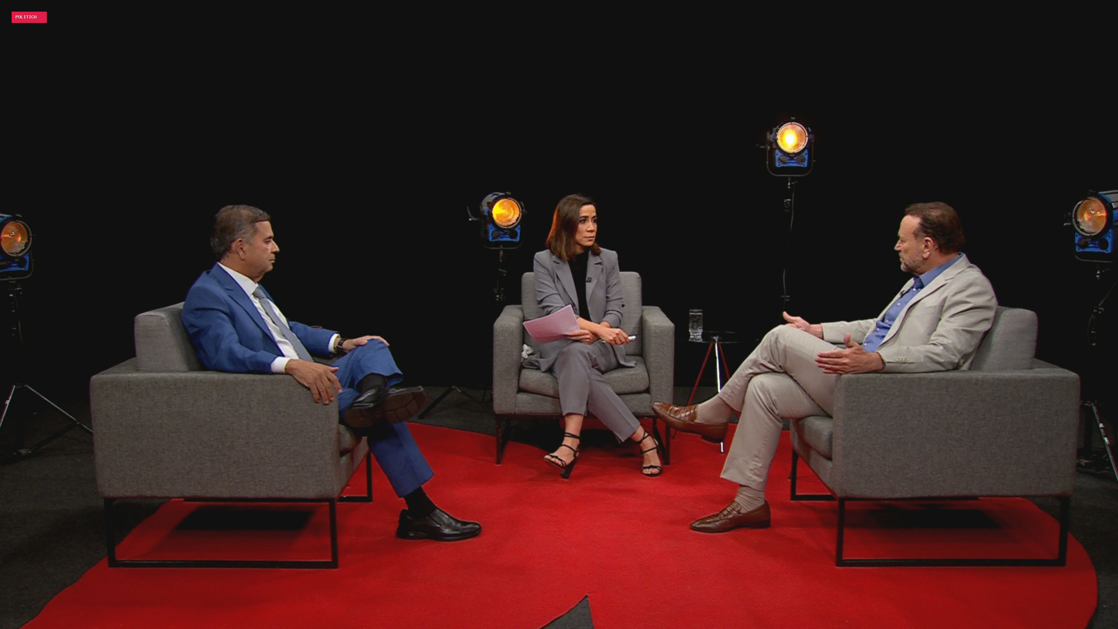 Gastos públicos, Bolsa Família e segurança: coordenadores de Lula e Flávio Bolsonaro discutem estratégias