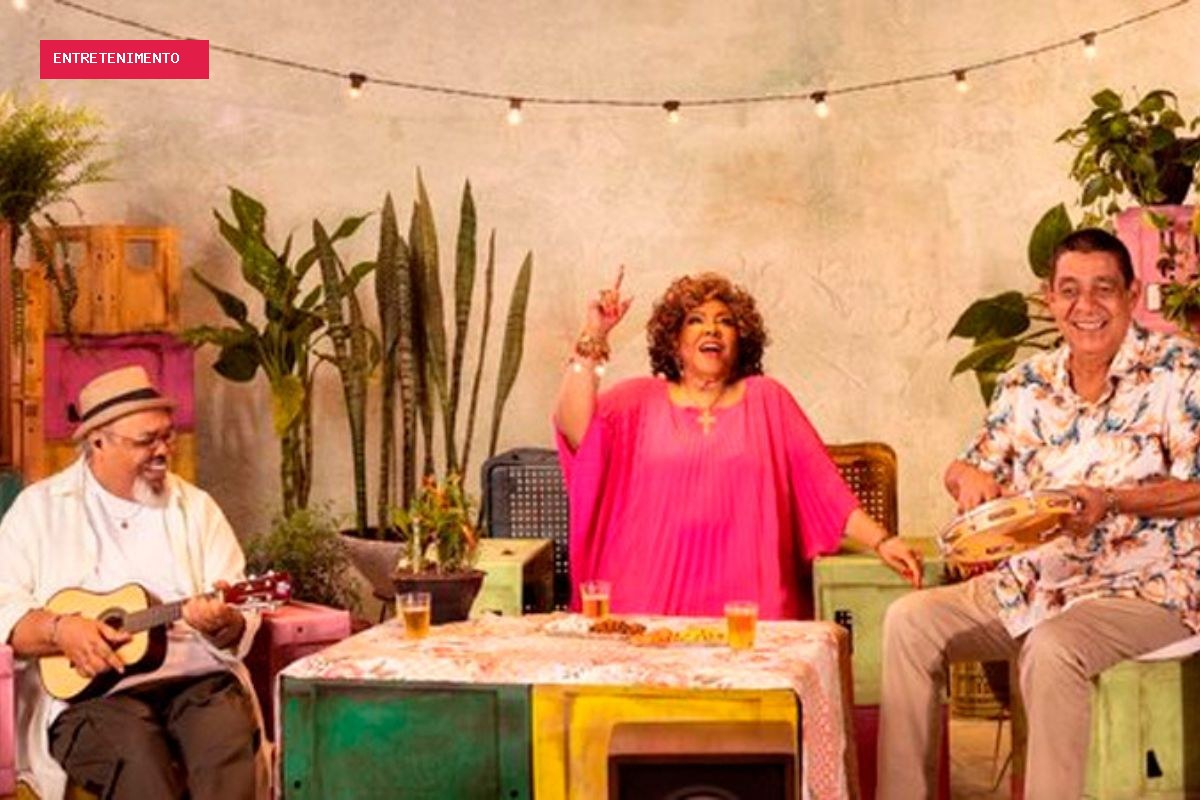 Alcione, Zeca e Jorge Aragão celebram encontro no palco: "Somos família"