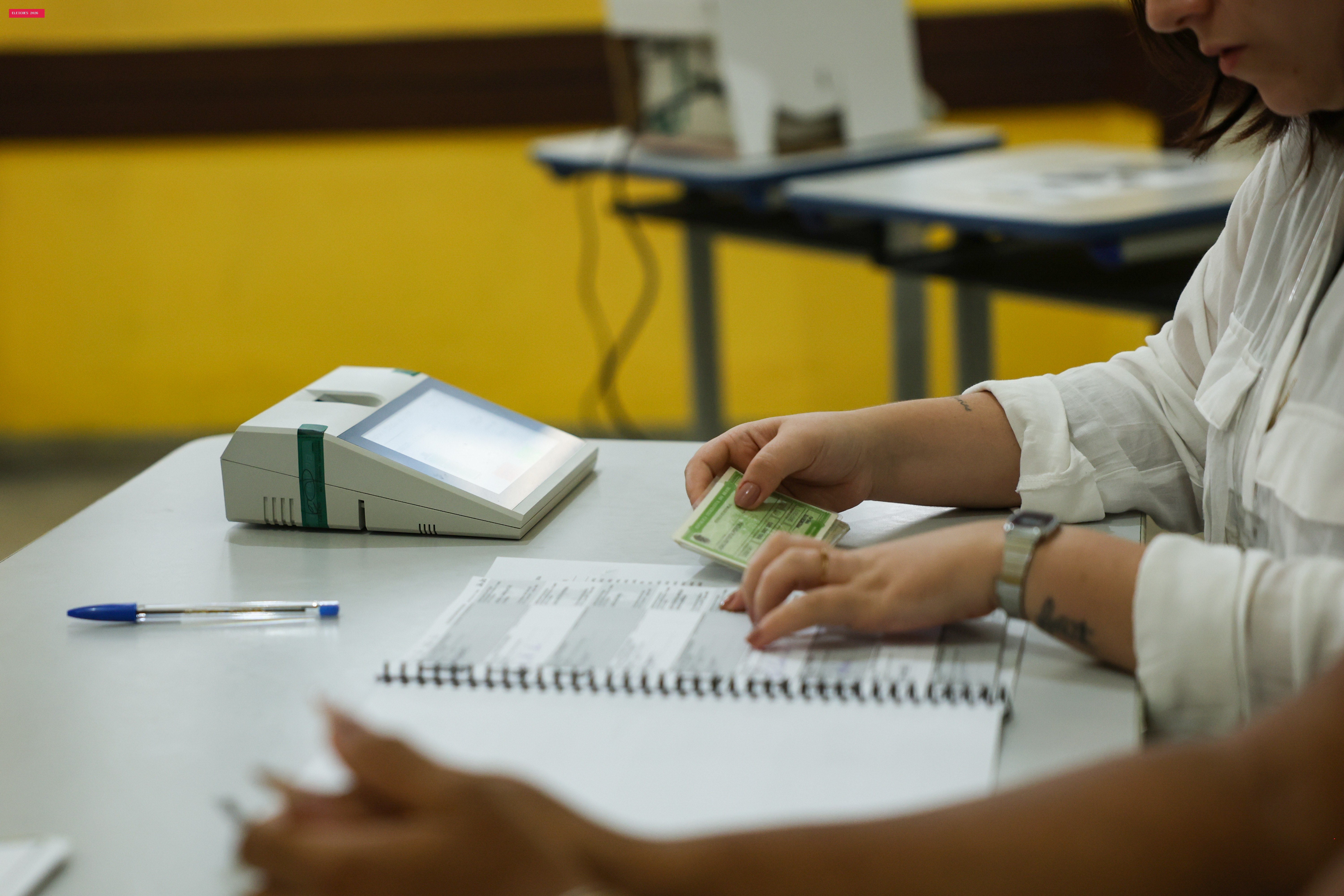 Trabalhar nas eleições dá direito a folga? Quanto ganha um mesário? Veja os benefícios