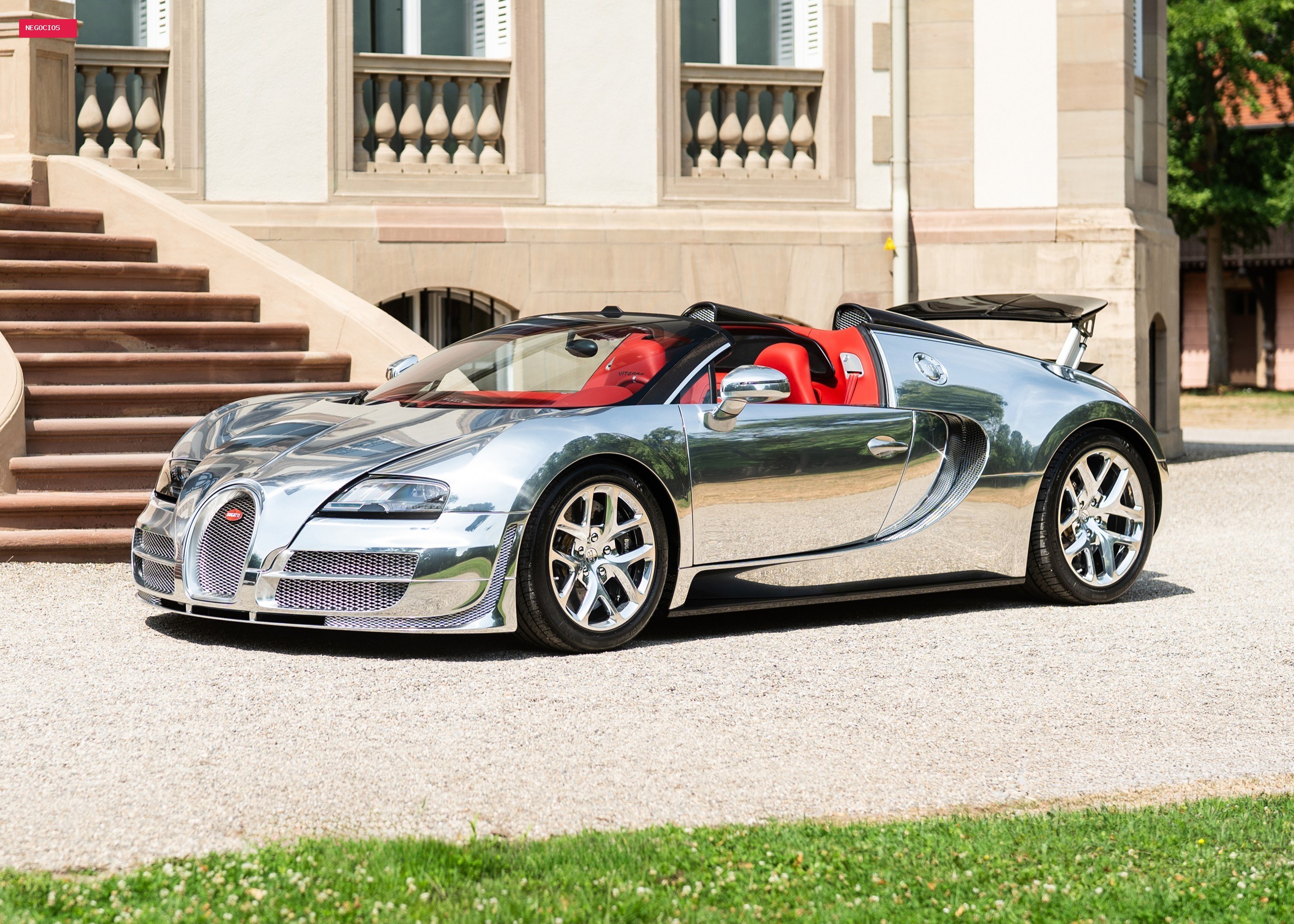 Bugatti restaura único Veyron 'espelhado'; superesportivo foi visto com o piloto Fernando Alonso