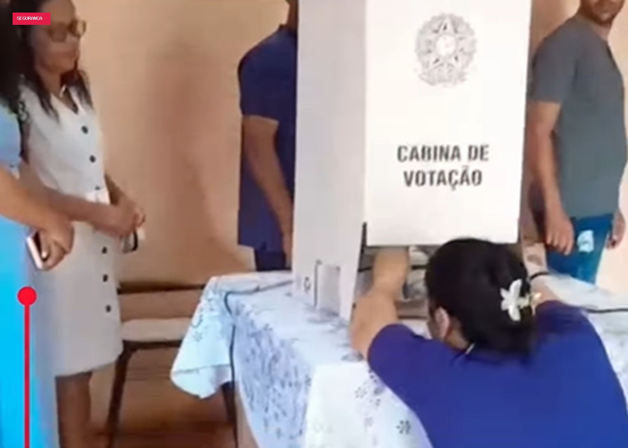 É #FATO: Problema na rede elétrica atrasou funcionamento de urna em Barra do Mendes, na Bahia